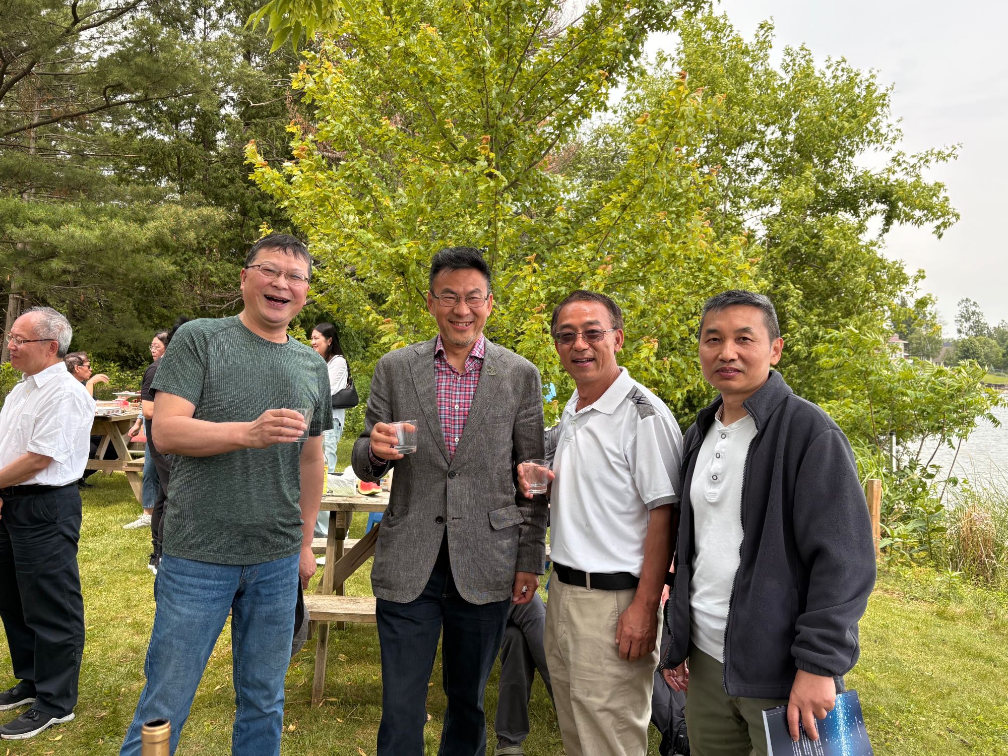 掌心活动与文化交流